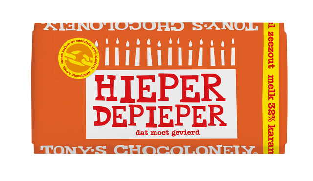 Chocolade Tony&apos;s Chocolonely melk karamel zeezout hieper de pieper reep 180gr afbeelding