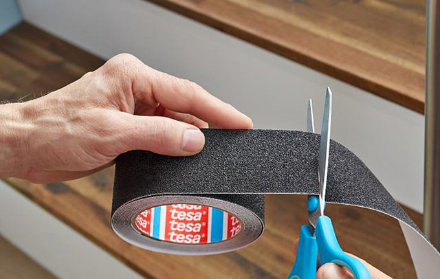 Anti-slip tape tesa® 5mx50mm zwart — Foto 2 van 2