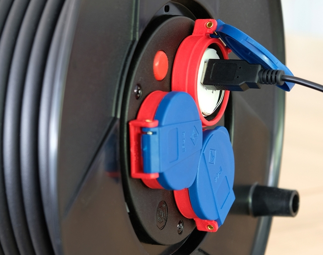 Stopcontactadapter Brennenstuhl USB A 2.4A wit — Foto 2 van 2