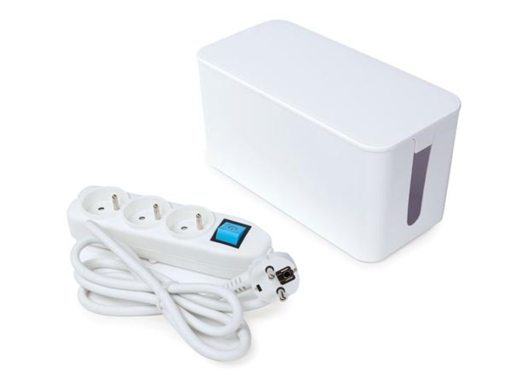 3-VOUDIGE STEKKERDOOS MET KABELBOX - 1.5 m KABEL - PENAARDE afbeelding
