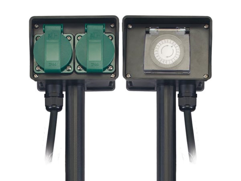 2-WEG STOPCONTACT MET TIMER - GEBRUIK BUITENSHUIS - SCHUKO afbeelding