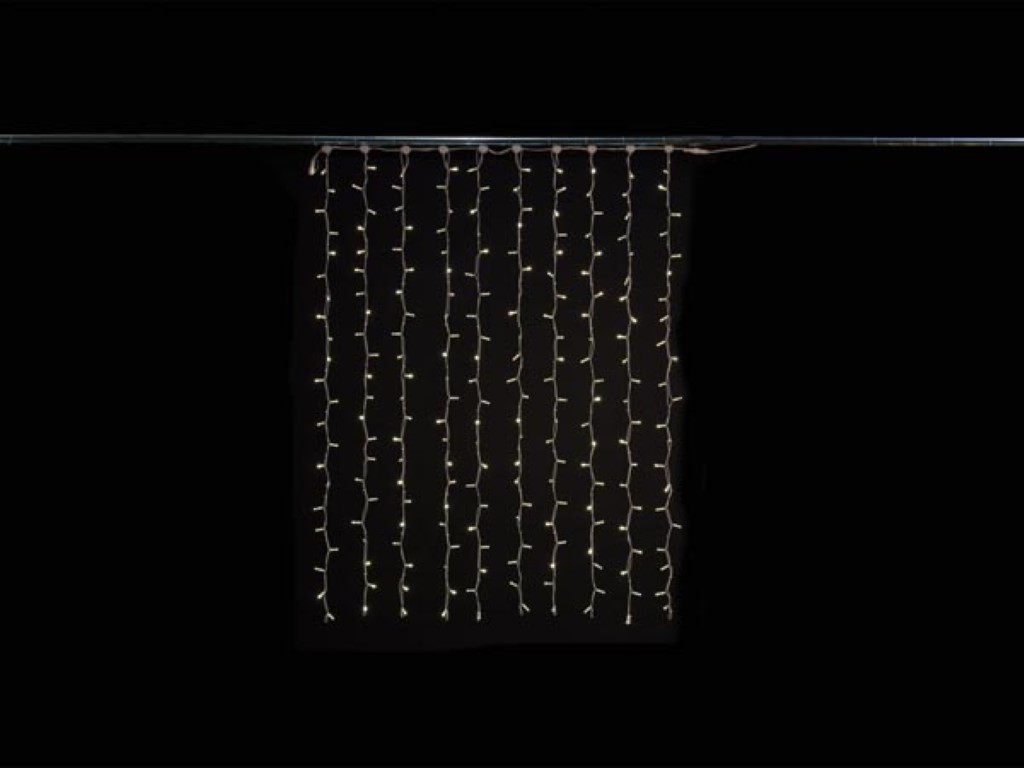 Simply-connect PRO LINE - lichtgordijn - 1.5 x 2 m - 220 leds - warmwit - witte kabel - 230 V afbeelding