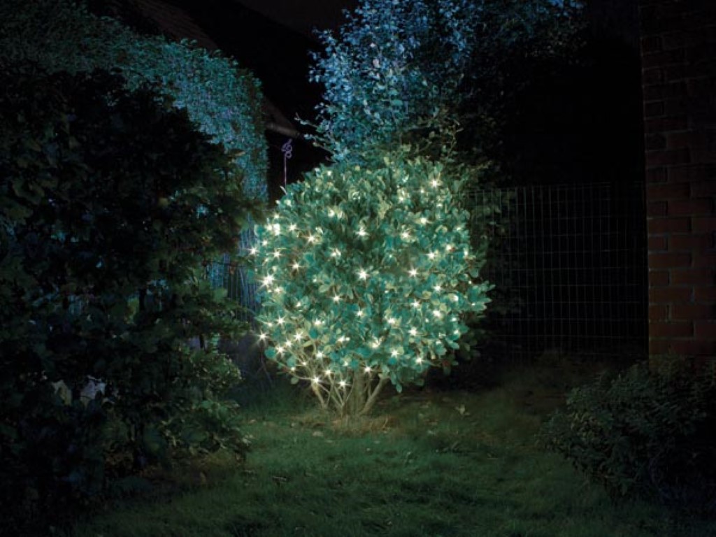 Velleman Smart Netlight LED 1 2 x 1 2 m 60 witte lampen groene draad modulator batterijen niet meegeleverd
