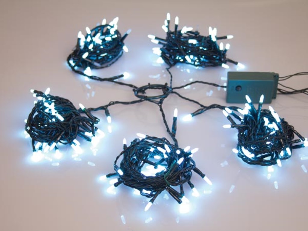 Speed Light LED - 220 leds - wit - groene kabel - modulator - 24 V (voor bomen tot 180 cm) afbeelding